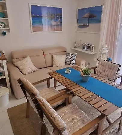 Casavacanzacquazzurra Holiday home *